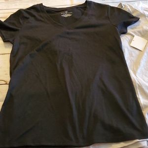 Bobbie Brooks V-neck t-shirt black size Small